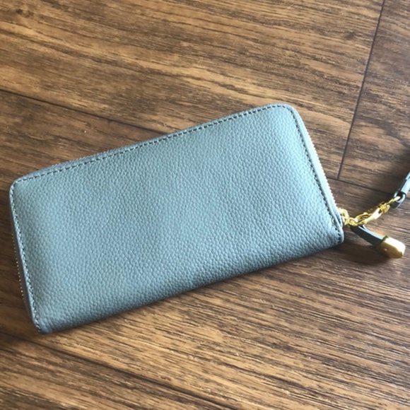 NWOT Joy & Iman Gray Wallet - Picture 4 of 6